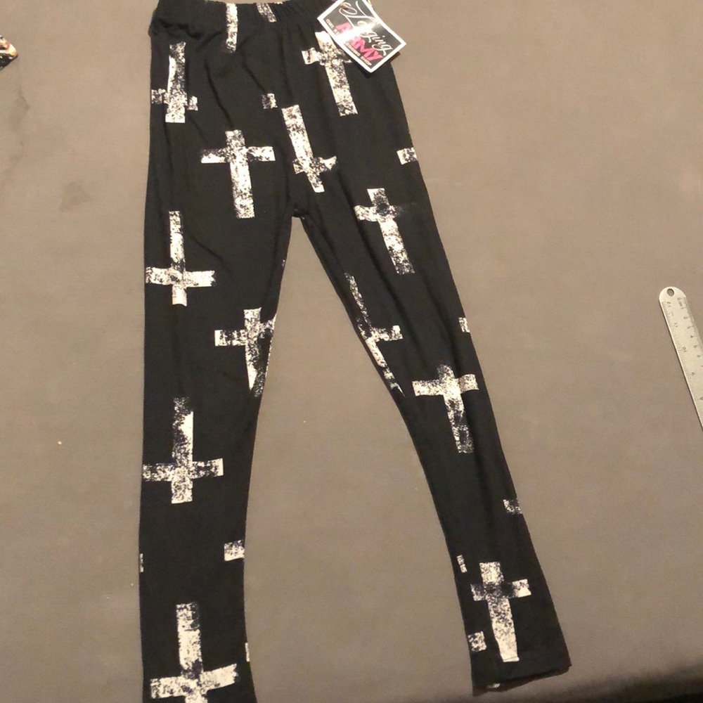 Little girls leggings. Size s/m (2-6)